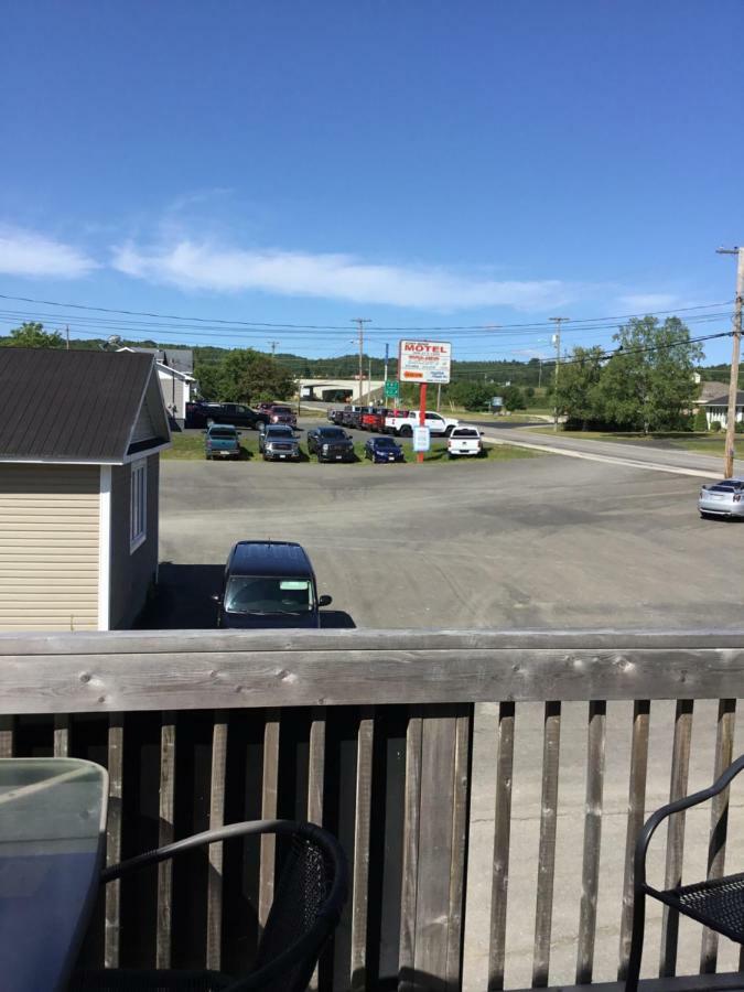 Fort Road Motel Perth-Andover Bagian luar foto